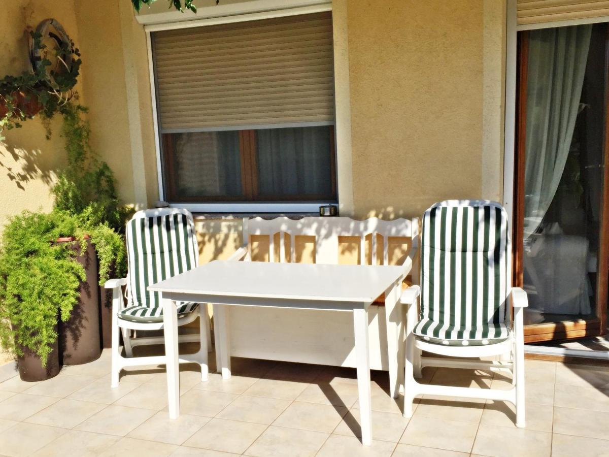 Apartament Furedi *